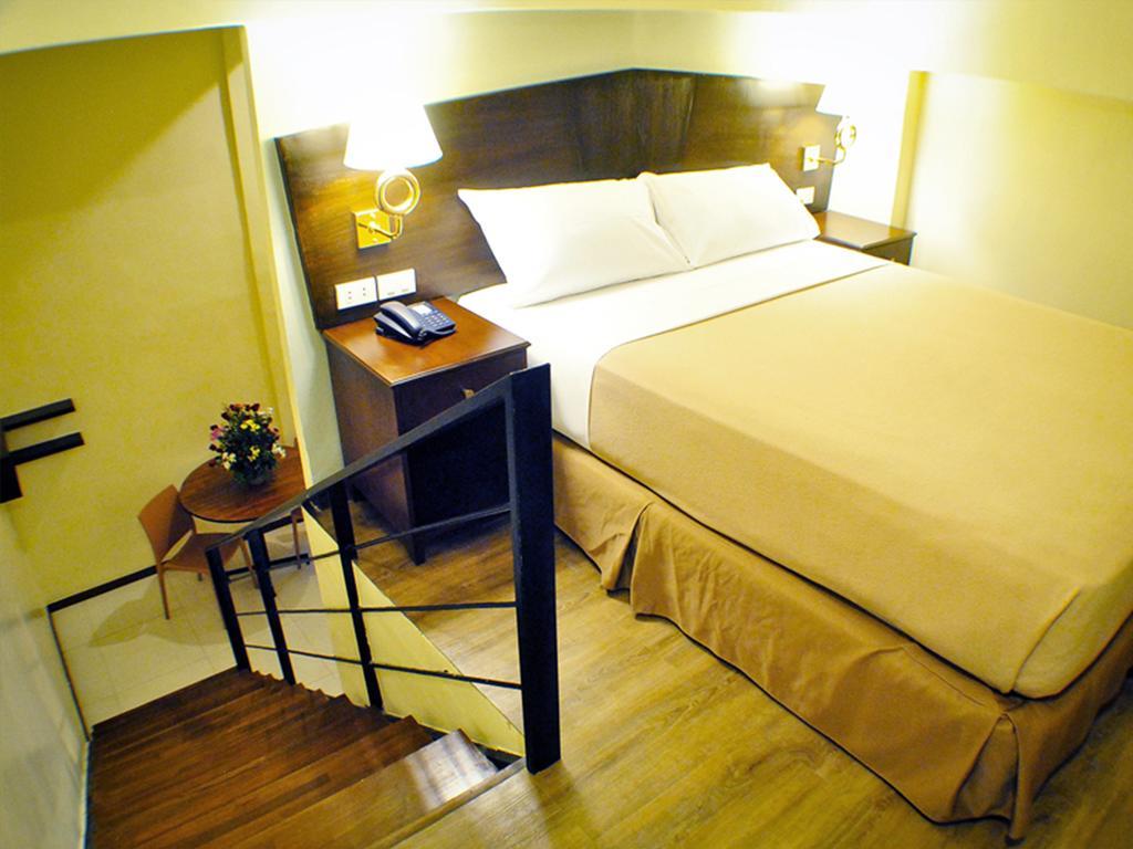 Fersal Hotel Kalayaan, Quezon City Exterior foto