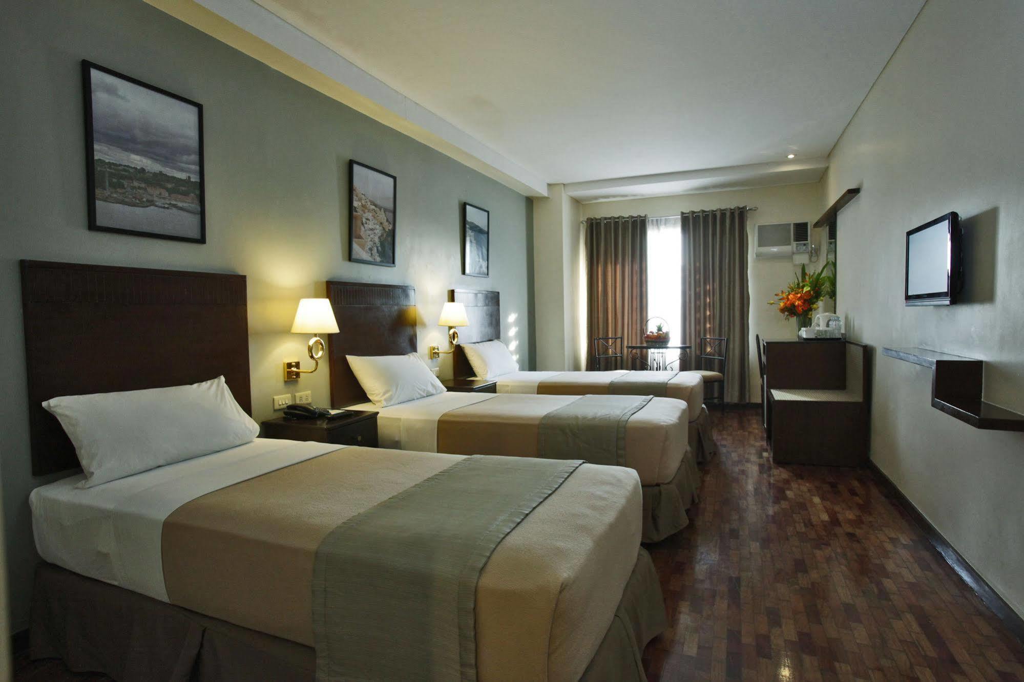 Fersal Hotel Kalayaan, Quezon City Exterior foto