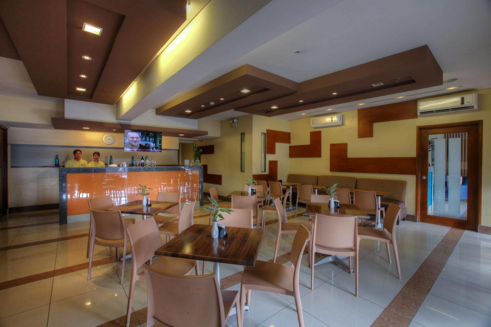 Fersal Hotel Kalayaan, Quezon City Exterior foto
